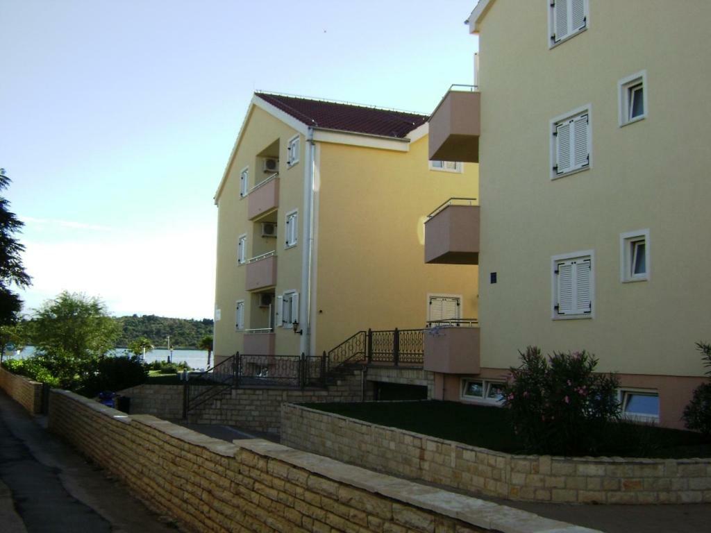 Dalmacia Apartments Srima Esterno foto
