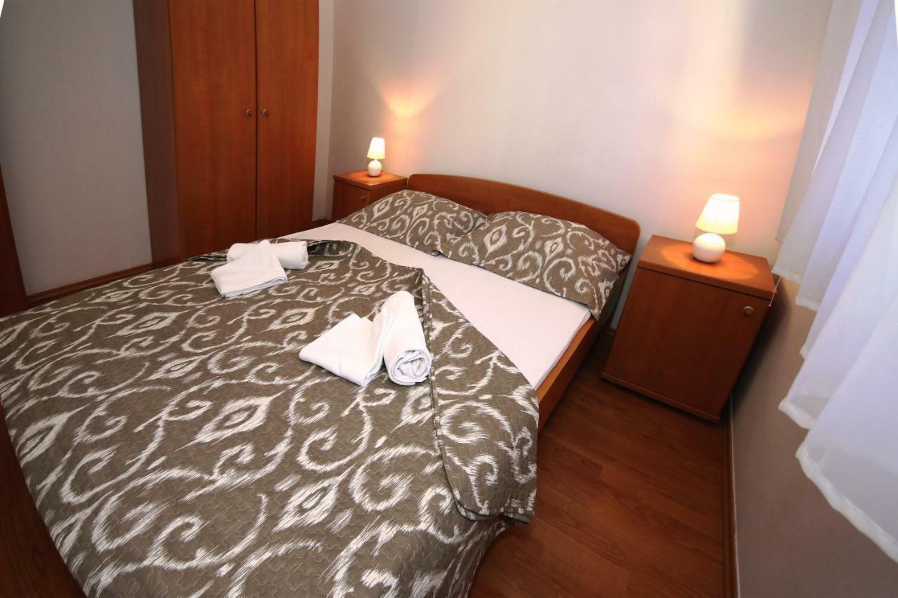 Dalmacia Apartments Srima Esterno foto