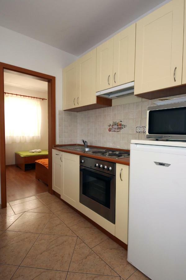 Dalmacia Apartments Srima Esterno foto