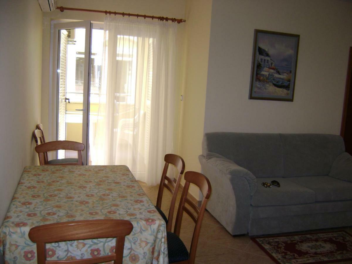 Dalmacia Apartments Srima Esterno foto