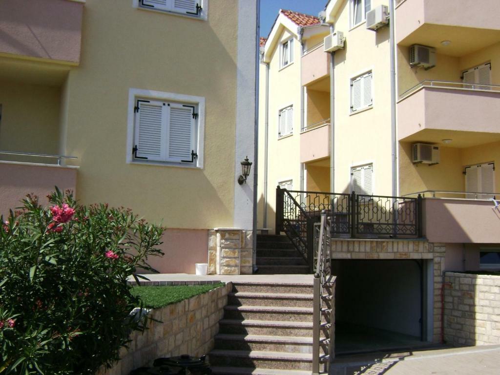 Dalmacia Apartments Srima Esterno foto